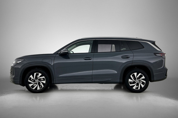 Volkswagen Tayron 1.5 eHybrid Life Edition(Fabrieksgarantie, NL-auto, Carplay/ Android, Camera, Navi, Lane Assist, Adapt CRs, Etc)