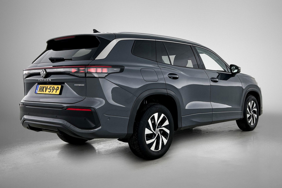 Volkswagen Tayron 1.5 eHybrid Life Edition(Fabrieksgarantie, NL-auto, Carplay/ Android, Camera, Navi, Lane Assist, Adapt CRs, Etc)