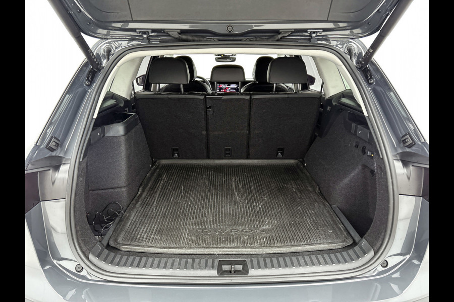 Volkswagen Tayron 1.5 eHybrid Life Edition(Fabrieksgarantie, NL-auto, Carplay/ Android, Camera, Navi, Lane Assist, Adapt CRs, Etc)