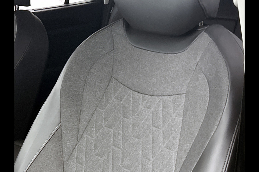 Volkswagen Tayron 1.5 eHybrid Life Edition(Fabrieksgarantie, NL-auto, Carplay/ Android, Camera, Navi, Lane Assist, Adapt CRs, Etc)