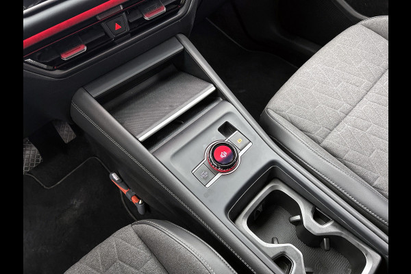 Volkswagen Tayron 1.5 eHybrid Life Edition(Fabrieksgarantie, NL-auto, Carplay/ Android, Camera, Navi, Lane Assist, Adapt CRs, Etc)