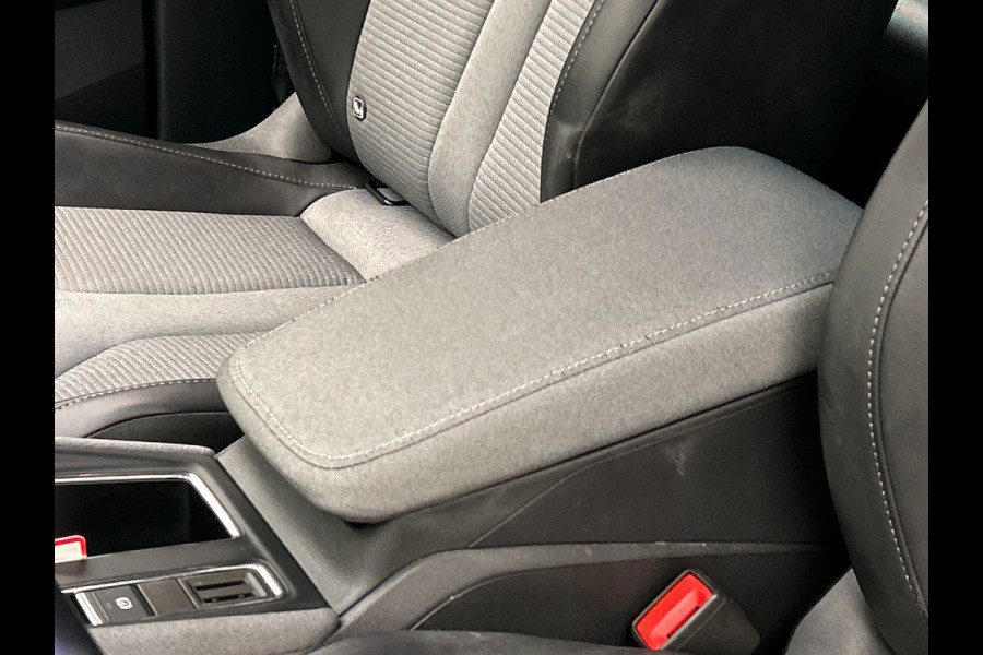 Škoda ENYAQ iV 60 | SOH 94 % | Trekhaak | Camera | Origineel NL