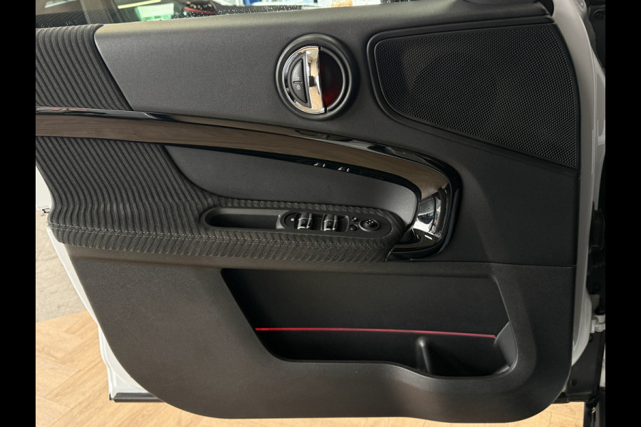 MINI Countryman 1.5 One Pepper Stoelverwarming | Carplay | Cruise | Navi | PDC | Keyless | Led | Sportstoelen | 18"