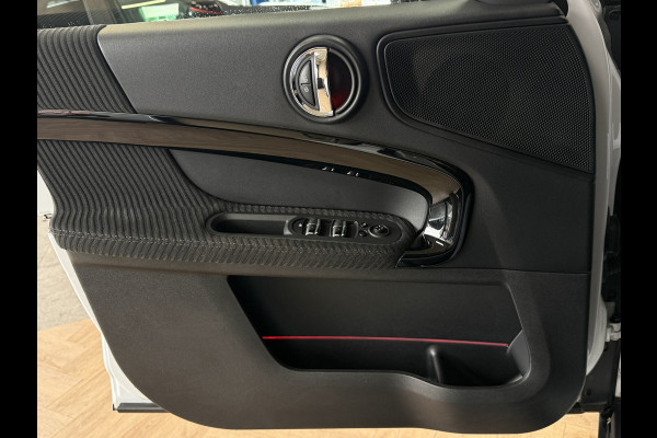 MINI Countryman 1.5 One Pepper Stoelverwarming | Carplay | Cruise | Navi | PDC | Keyless | Led | Sportstoelen | 18"