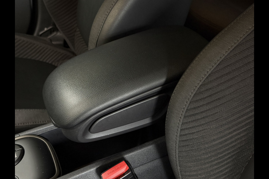 MINI Countryman 1.5 One Pepper Stoelverwarming | Carplay | Cruise | Navi | PDC | Keyless | Led | Sportstoelen | 18"