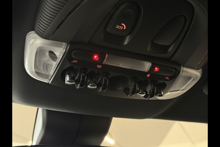 MINI Countryman 1.5 One Pepper Stoelverwarming | Carplay | Cruise | Navi | PDC | Keyless | Led | Sportstoelen | 18"