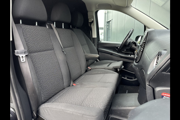 Mercedes-Benz Vito 114 CDI 136 PK AUTOMAAT 9G-TRONIC SPORT / L2H1 / 1e EIG. / ACHTERDEUREN / LED / CAMERA / PDC / AIRCO ECC / CRUISE / TREKHAAK