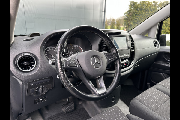 Mercedes-Benz Vito 114 CDI 136 PK AUTOMAAT 9G-TRONIC SPORT / L2H1 / 1e EIG. / ACHTERDEUREN / LED / CAMERA / PDC / AIRCO ECC / CRUISE / TREKHAAK
