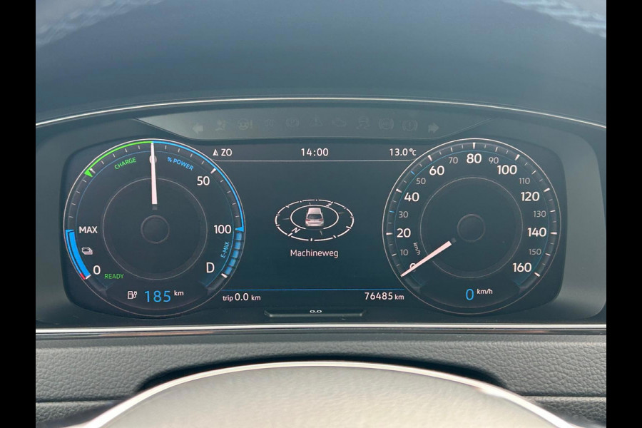 Volkswagen e-Golf E-DITION Carplay AdaptiveCruise Stoelverwarming VirtualCockpit Camera