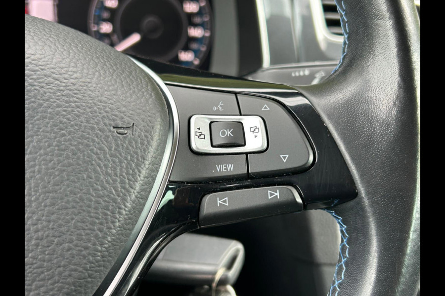 Volkswagen e-Golf E-DITION Carplay AdaptiveCruise Stoelverwarming VirtualCockpit Camera