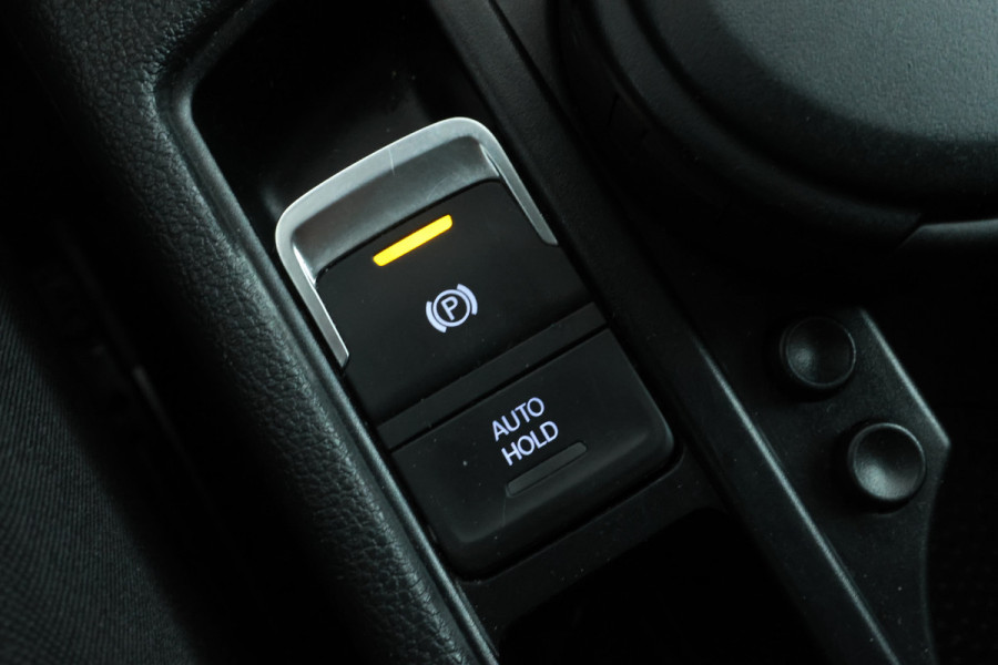 Volkswagen Touran 2.0 TDI Comfortline apple carplay, stoelverw. climate,