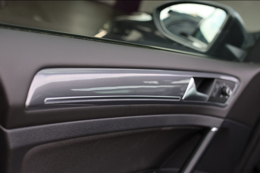 Volkswagen Golf 1.4 TSI 3X R-Line *Pano*Virtual*DSG*Keyless*