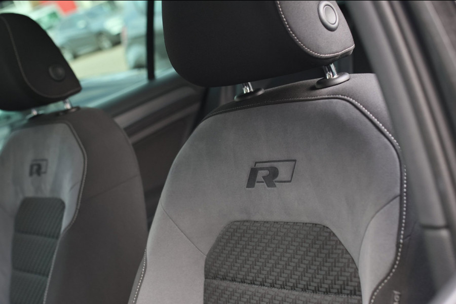 Volkswagen Golf 1.4 TSI 3X R-Line *Pano*Virtual*DSG*Keyless*