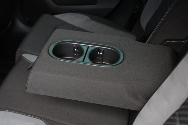 Volkswagen Golf 1.4 TSI 3X R-Line *Pano*Virtual*DSG*Keyless*