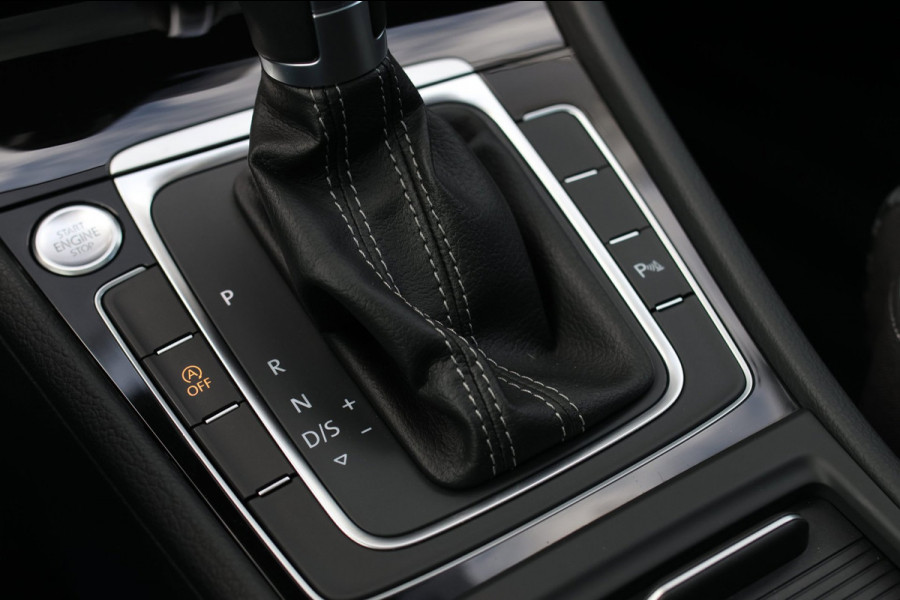 Volkswagen Golf 1.4 TSI 3X R-Line *Pano*Virtual*DSG*Keyless*