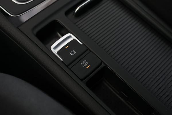 Volkswagen Golf 1.4 TSI 3X R-Line *Pano*Virtual*DSG*Keyless*