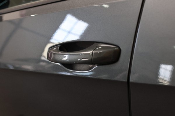 Volkswagen Golf 1.4 TSI 3X R-Line *Pano*Virtual*DSG*Keyless*