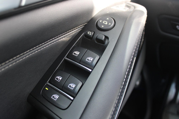 BMW X5 xDrive50e 490PK M-SPORT LAUNCH EDITION | PANORAMA SCHUIF/KANTEL DAK "SKY LOUNGE" | COMFORT STOELEN ELEKTRISCH VERSTELBAAR MET GEHEUGENFUNCTIE EN VERWARMBAAR VOOR EN ACHTER | LEDEREN BEKLEDING BMW INDIVIDUAL ZWART | EDELHOUT INTERIEURLIJSTEN | RIJASSISTENT-SYSTEEM DRIVING ASSISTANT PROFFESIONAL MET O.A. DODEHOEK DETECTIE EN ADAPTIVE CRUISE CONTROL | TRAVEL PAKKET | INNOVATIE-PAKKET: PARKEERASSISTENT-PAKKET PROFESSIONAL/ADAPTIEVE LED KOPLAMPEN/HARMAN/KARDON AUDIO SYSTEM/BMW LIVE PROFESSIONAL/RIJASSISTEN-SYSTEEM BMW GESTURE CONTROL/RIJSTROOK ASSISTENT/RIJSTROOKWISSEL ASSI