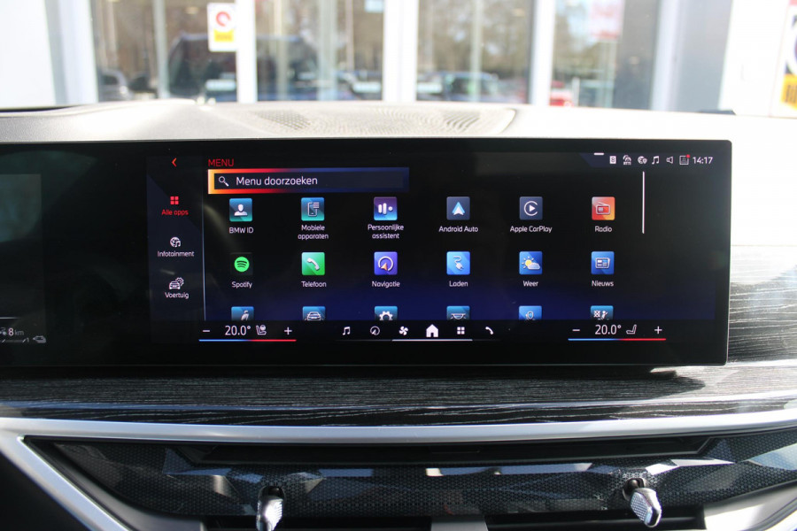 BMW X5 xDrive50e 490PK M-SPORT LAUNCH EDITION | PANORAMA SCHUIF/KANTEL DAK "SKY LOUNGE" | COMFORT STOELEN ELEKTRISCH VERSTELBAAR MET GEHEUGENFUNCTIE EN VERWARMBAAR VOOR EN ACHTER | LEDEREN BEKLEDING BMW INDIVIDUAL ZWART | EDELHOUT INTERIEURLIJSTEN | RIJASSISTENT-SYSTEEM DRIVING ASSISTANT PROFFESIONAL MET O.A. DODEHOEK DETECTIE EN ADAPTIVE CRUISE CONTROL | TRAVEL PAKKET | INNOVATIE-PAKKET: PARKEERASSISTENT-PAKKET PROFESSIONAL/ADAPTIEVE LED KOPLAMPEN/HARMAN/KARDON AUDIO SYSTEM/BMW LIVE PROFESSIONAL/RIJASSISTEN-SYSTEEM BMW GESTURE CONTROL/RIJSTROOK ASSISTENT/RIJSTROOKWISSEL ASSI