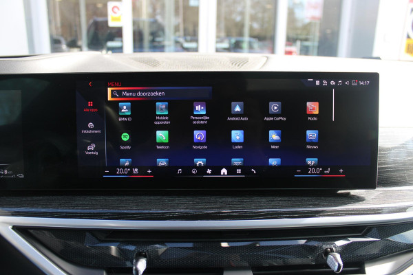 BMW X5 xDrive50e 490PK M-SPORT LAUNCH EDITION | PANORAMA SCHUIF/KANTEL DAK "SKY LOUNGE" | COMFORT STOELEN ELEKTRISCH VERSTELBAAR MET GEHEUGENFUNCTIE EN VERWARMBAAR VOOR EN ACHTER | LEDEREN BEKLEDING BMW INDIVIDUAL ZWART | EDELHOUT INTERIEURLIJSTEN | RIJASSISTENT-SYSTEEM DRIVING ASSISTANT PROFFESIONAL MET O.A. DODEHOEK DETECTIE EN ADAPTIVE CRUISE CONTROL | TRAVEL PAKKET | INNOVATIE-PAKKET: PARKEERASSISTENT-PAKKET PROFESSIONAL/ADAPTIEVE LED KOPLAMPEN/HARMAN/KARDON AUDIO SYSTEM/BMW LIVE PROFESSIONAL/RIJASSISTEN-SYSTEEM BMW GESTURE CONTROL/RIJSTROOK ASSISTENT/RIJSTROOKWISSEL ASSI