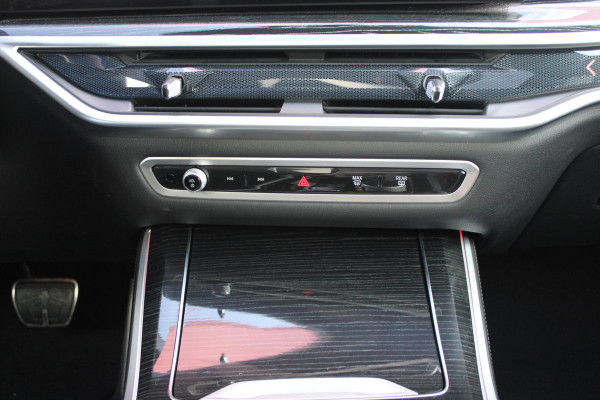 BMW X5 xDrive50e 490PK M-SPORT LAUNCH EDITION | PANORAMA SCHUIF/KANTEL DAK "SKY LOUNGE" | COMFORT STOELEN ELEKTRISCH VERSTELBAAR MET GEHEUGENFUNCTIE EN VERWARMBAAR VOOR EN ACHTER | LEDEREN BEKLEDING BMW INDIVIDUAL ZWART | EDELHOUT INTERIEURLIJSTEN | RIJASSISTENT-SYSTEEM DRIVING ASSISTANT PROFFESIONAL MET O.A. DODEHOEK DETECTIE EN ADAPTIVE CRUISE CONTROL | TRAVEL PAKKET | INNOVATIE-PAKKET: PARKEERASSISTENT-PAKKET PROFESSIONAL/ADAPTIEVE LED KOPLAMPEN/HARMAN/KARDON AUDIO SYSTEM/BMW LIVE PROFESSIONAL/RIJASSISTEN-SYSTEEM BMW GESTURE CONTROL/RIJSTROOK ASSISTENT/RIJSTROOKWISSEL ASSI