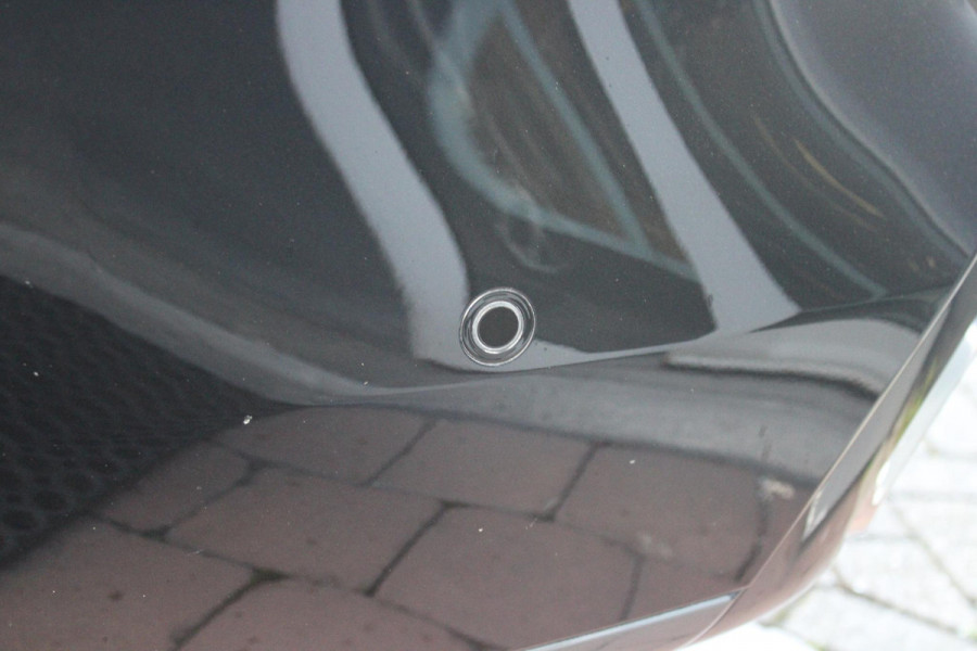 BMW X5 xDrive50e 490PK M-SPORT LAUNCH EDITION | PANORAMA SCHUIF/KANTEL DAK "SKY LOUNGE" | COMFORT STOELEN ELEKTRISCH VERSTELBAAR MET GEHEUGENFUNCTIE EN VERWARMBAAR VOOR EN ACHTER | LEDEREN BEKLEDING BMW INDIVIDUAL ZWART | EDELHOUT INTERIEURLIJSTEN | RIJASSISTENT-SYSTEEM DRIVING ASSISTANT PROFFESIONAL MET O.A. DODEHOEK DETECTIE EN ADAPTIVE CRUISE CONTROL | TRAVEL PAKKET | INNOVATIE-PAKKET: PARKEERASSISTENT-PAKKET PROFESSIONAL/ADAPTIEVE LED KOPLAMPEN/HARMAN/KARDON AUDIO SYSTEM/BMW LIVE PROFESSIONAL/RIJASSISTEN-SYSTEEM BMW GESTURE CONTROL/RIJSTROOK ASSISTENT/RIJSTROOKWISSEL ASSI