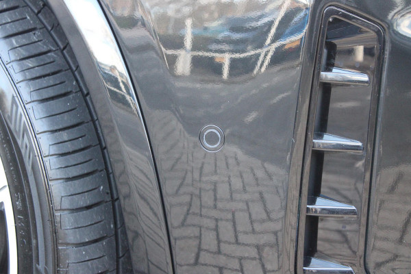 BMW X5 xDrive50e 490PK M-SPORT LAUNCH EDITION | PANORAMA SCHUIF/KANTEL DAK "SKY LOUNGE" | COMFORT STOELEN ELEKTRISCH VERSTELBAAR MET GEHEUGENFUNCTIE EN VERWARMBAAR VOOR EN ACHTER | LEDEREN BEKLEDING BMW INDIVIDUAL ZWART | EDELHOUT INTERIEURLIJSTEN | RIJASSISTENT-SYSTEEM DRIVING ASSISTANT PROFFESIONAL MET O.A. DODEHOEK DETECTIE EN ADAPTIVE CRUISE CONTROL | TRAVEL PAKKET | INNOVATIE-PAKKET: PARKEERASSISTENT-PAKKET PROFESSIONAL/ADAPTIEVE LED KOPLAMPEN/HARMAN/KARDON AUDIO SYSTEM/BMW LIVE PROFESSIONAL/RIJASSISTEN-SYSTEEM BMW GESTURE CONTROL/RIJSTROOK ASSISTENT/RIJSTROOKWISSEL ASSI