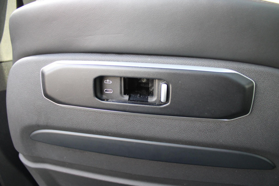 BMW X5 xDrive50e 490PK M-SPORT LAUNCH EDITION | PANORAMA SCHUIF/KANTEL DAK "SKY LOUNGE" | COMFORT STOELEN ELEKTRISCH VERSTELBAAR MET GEHEUGENFUNCTIE EN VERWARMBAAR VOOR EN ACHTER | LEDEREN BEKLEDING BMW INDIVIDUAL ZWART | EDELHOUT INTERIEURLIJSTEN | RIJASSISTENT-SYSTEEM DRIVING ASSISTANT PROFFESIONAL MET O.A. DODEHOEK DETECTIE EN ADAPTIVE CRUISE CONTROL | TRAVEL PAKKET | INNOVATIE-PAKKET: PARKEERASSISTENT-PAKKET PROFESSIONAL/ADAPTIEVE LED KOPLAMPEN/HARMAN/KARDON AUDIO SYSTEM/BMW LIVE PROFESSIONAL/RIJASSISTEN-SYSTEEM BMW GESTURE CONTROL/RIJSTROOK ASSISTENT/RIJSTROOKWISSEL ASSI