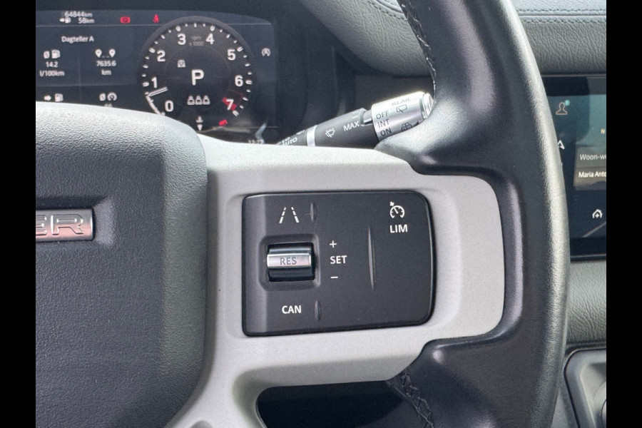 Land Rover Defender 110 P300 110 X-DYNAMIC LEDER LUCHTVERING PANORAMADAK URBAN