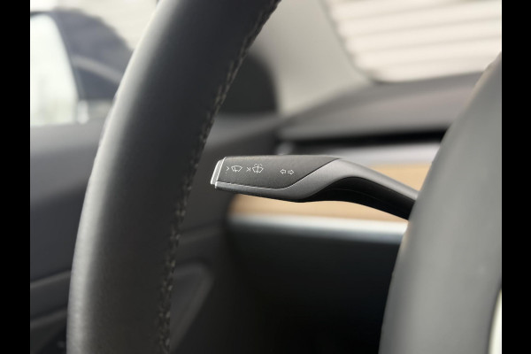 Tesla Model 3 Standard RWD Plus 60 kWh 1e Eigenaar|AutoPilot|Navi|Clima|Cruise|Pano|Stoel verw|N.A.P|APK tot 12-2027