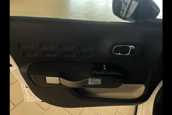 Citroën C3 1.2 PureTech Business CLIMATE AIRCO CRUISE NAV 16 INCH LMV PARKEERSENSOREN
