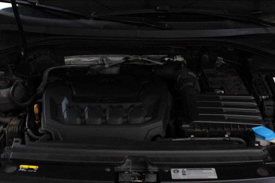 Volkswagen Tiguan Allspace 2.0 TSI 4Motion Highline 7p. *360 Camera*Head-Up*Trekhaak*Led*