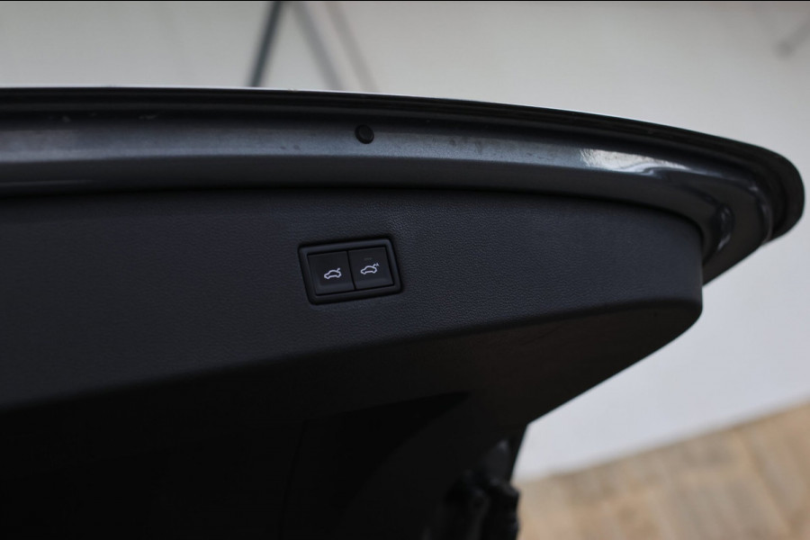 Volkswagen Tiguan Allspace 2.0 TSI 4Motion Highline 7p. *360 Camera*Head-Up*Trekhaak*Led*