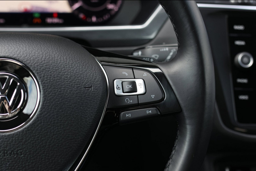 Volkswagen Tiguan Allspace 2.0 TSI 4Motion Highline 7p. *360 Camera*Head-Up*Trekhaak*Led*