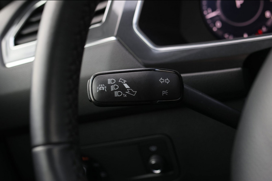 Volkswagen Tiguan Allspace 2.0 TSI 4Motion Highline 7p. *360 Camera*Head-Up*Trekhaak*Led*