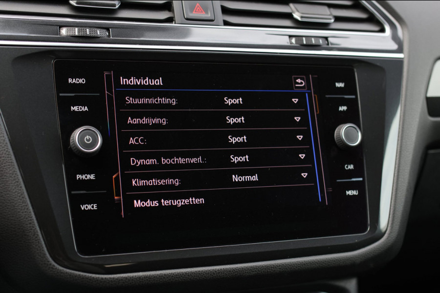 Volkswagen Tiguan Allspace 2.0 TSI 4Motion Highline 7p. *360 Camera*Head-Up*Trekhaak*Led*