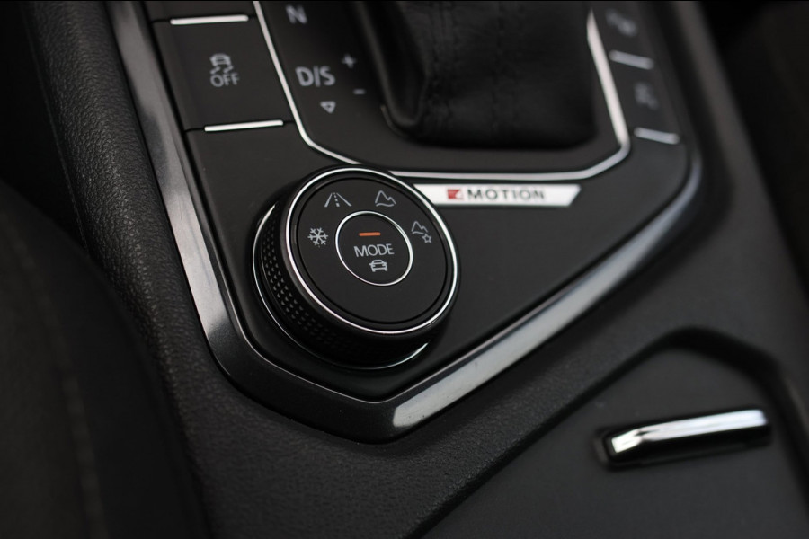 Volkswagen Tiguan Allspace 2.0 TSI 4Motion Highline 7p. *360 Camera*Head-Up*Trekhaak*Led*