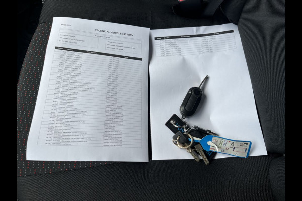 Peugeot Boxer 335 2.0 BlueHDI L2H2 Pro 3p Lease €287 p/m, Imperiaal, Inrichting, Airco, Camera, PDC, Cruise controle, Onderhoudshistorie aanwezig