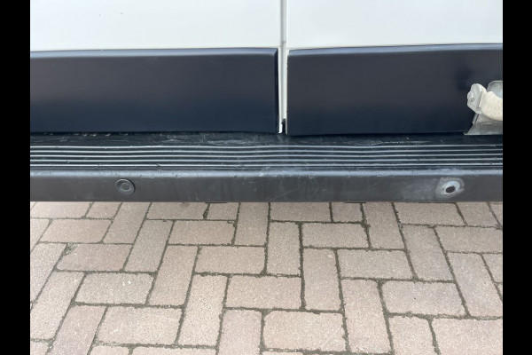 Peugeot Boxer 335 2.0 BlueHDI L2H2 Pro 3p Lease €287 p/m, Imperiaal, Inrichting, Airco, Camera, PDC, Cruise controle, Onderhoudshistorie aanwezig