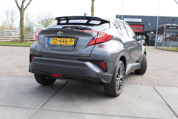 Toyota C-HR 1.8 Hybrid Style rijklaar prijs CAMERA VERWARMBARE STOELEN CLIMA