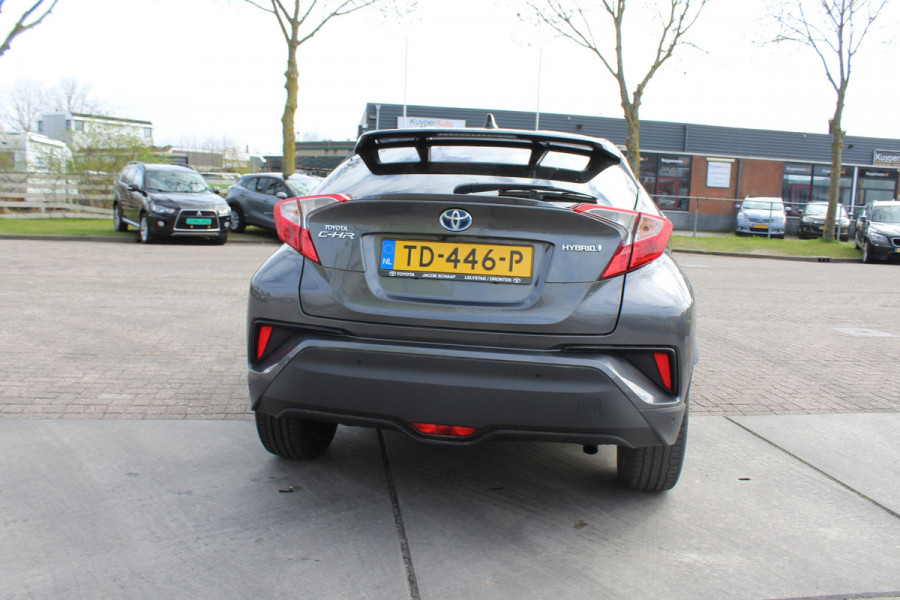 Toyota C-HR 1.8 Hybrid Style rijklaar prijs CAMERA VERWARMBARE STOELEN CLIMA