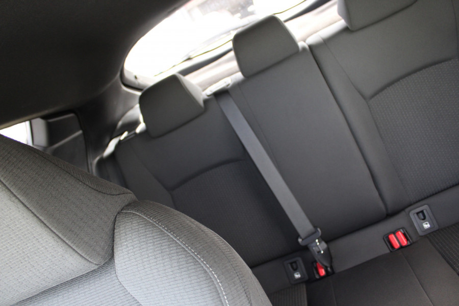 Toyota C-HR 1.8 Hybrid Style rijklaar prijs CAMERA VERWARMBARE STOELEN CLIMA