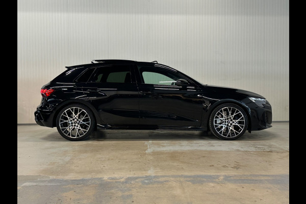 Audi RS3 Sportback 2.5 TFSI RS 3 quattro | FACELIFT | HUD | SONOS | KUIPSTOELEN | FULL OPTIONS