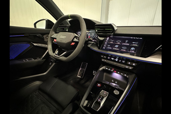Audi RS3 Sportback 2.5 TFSI RS 3 quattro | FACELIFT | HUD | SONOS | KUIPSTOELEN | FULL OPTIONS