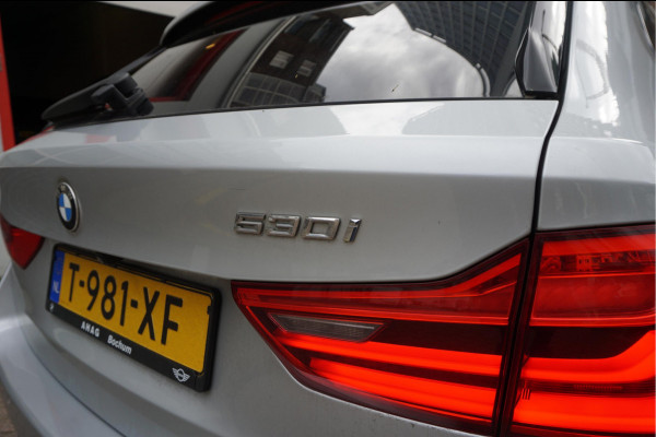 BMW 5 Serie Touring 530i High Executive Sport Line | PANO * HUD * Sfeerverlichting * Adaptive + Lane * Wegklapbare trekhaak * Comfortzetels * BMW onderhouden *