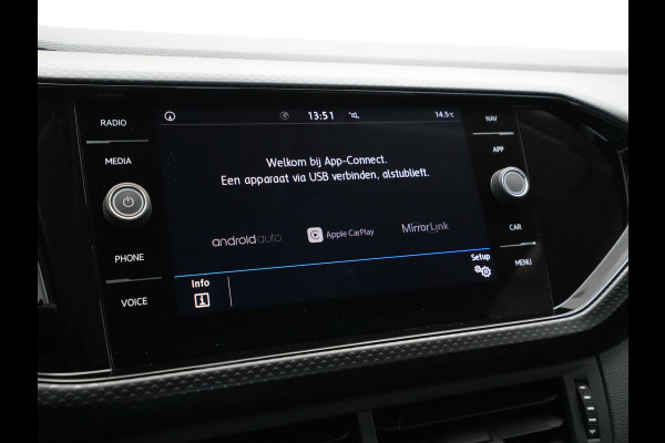 Volkswagen T-Cross 1.0 TSI 95pk Life Navigatie Carplay Pdc Acc Sideassist