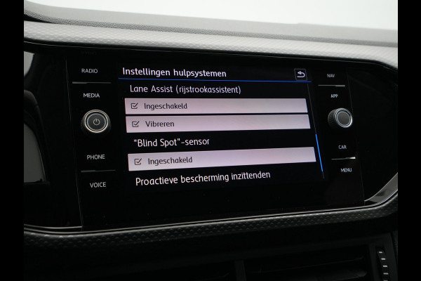 Volkswagen T-Cross 1.0 TSI 95pk Life Navigatie Carplay Pdc Acc Sideassist