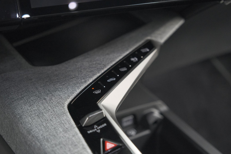 Peugeot 3008 1.2 Hybrid 145 GT | Adaptieve Cruise Control | Camera | Elektrische Kofferklep | Apple Carplay