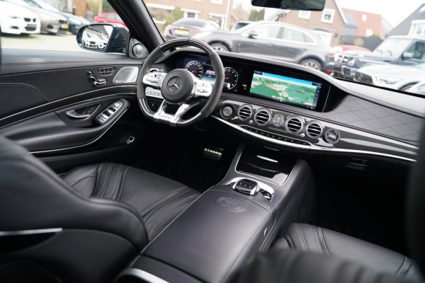 Mercedes-Benz S-Klasse AMG 63 4Matic+ Lang Premium Plus | Burmester 3D | Panorama | Massage stoelen | Stoelkoeling | Carbon |