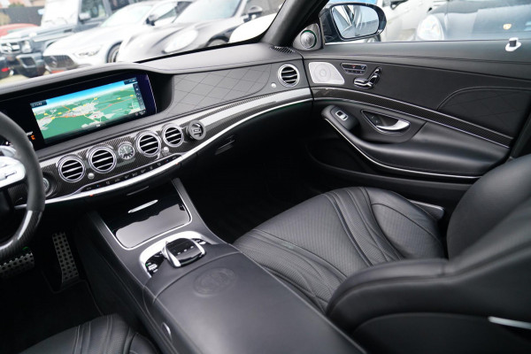 Mercedes-Benz S-Klasse AMG 63 4Matic+ Lang Premium Plus | Burmester 3D | Panorama | Massage stoelen | Stoelkoeling | Carbon |